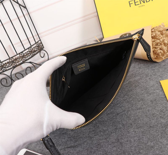 フェンディバッグコピー 定番人気2021新品 FENDI 男女兼用 セカンドバッグ
