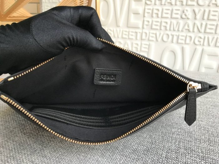フェンディバッグコピー 定番人気2021新品 FENDI 男女兼用 セカンドバッグ