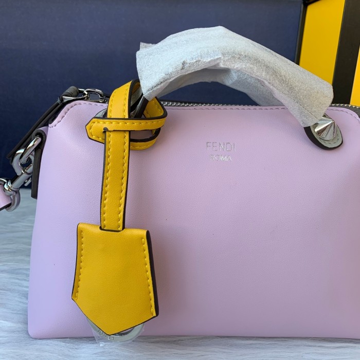 フェンディバッグコピー 定番人気2021新品 FENDI レディース ショルダーバッグ