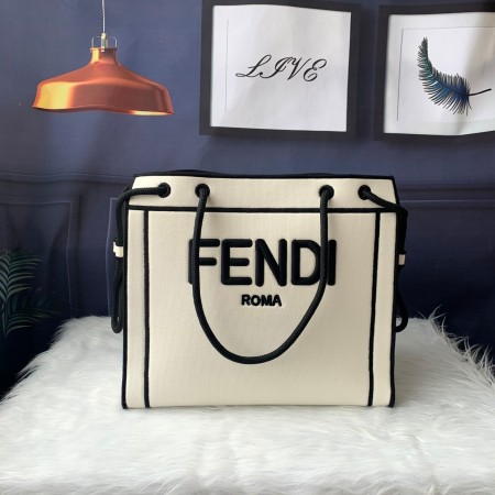 フェンディバッグコピー 定番人気2021新品 FENDI レディース トートバッグ
