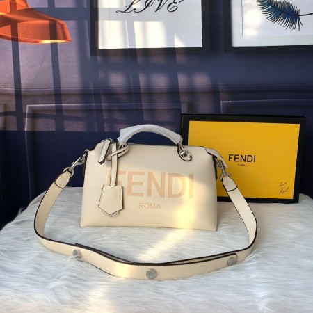 フェンディバッグコピー 定番人気2021新品 FENDI レディース ハンドバッグ