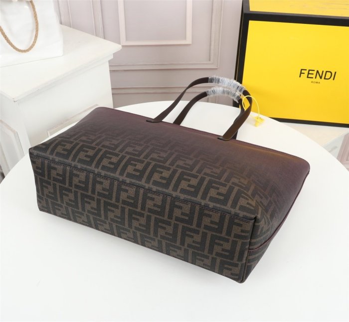フェンディバッグコピー 2021新品注目度NO.1 FENDI レディース トートバッグ