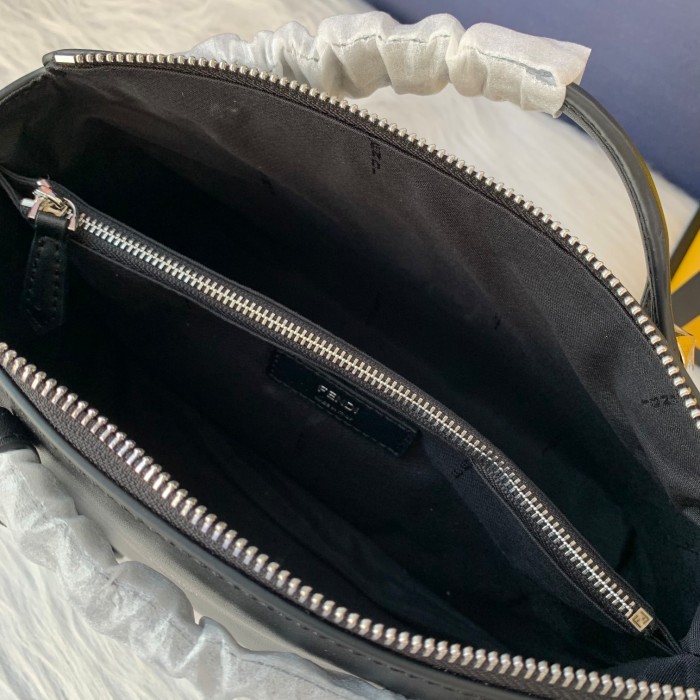 フェンディバッグコピー 2021新品注目度NO.1 FENDI レディース ショルダーバッグ