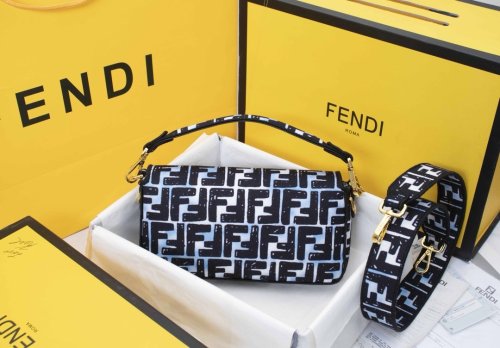 フェンディバッグコピー 定番人気2021新品 FENDI レディース ハンドバッグ