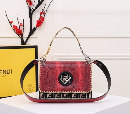 フェンディバッグコピー 大人気2021新品 FENDI レディース ハンドバッグ