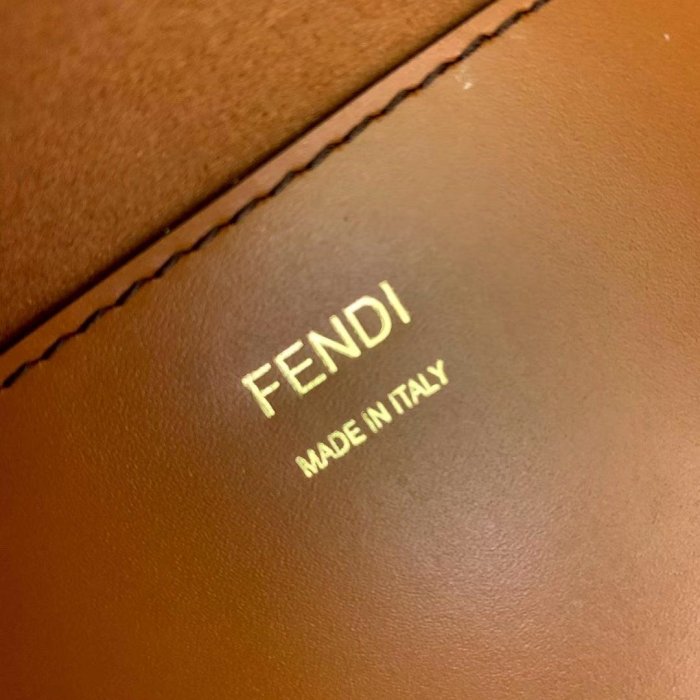 フェンディバッグコピー 定番人気2021新品 FENDI レディース トートバッグ