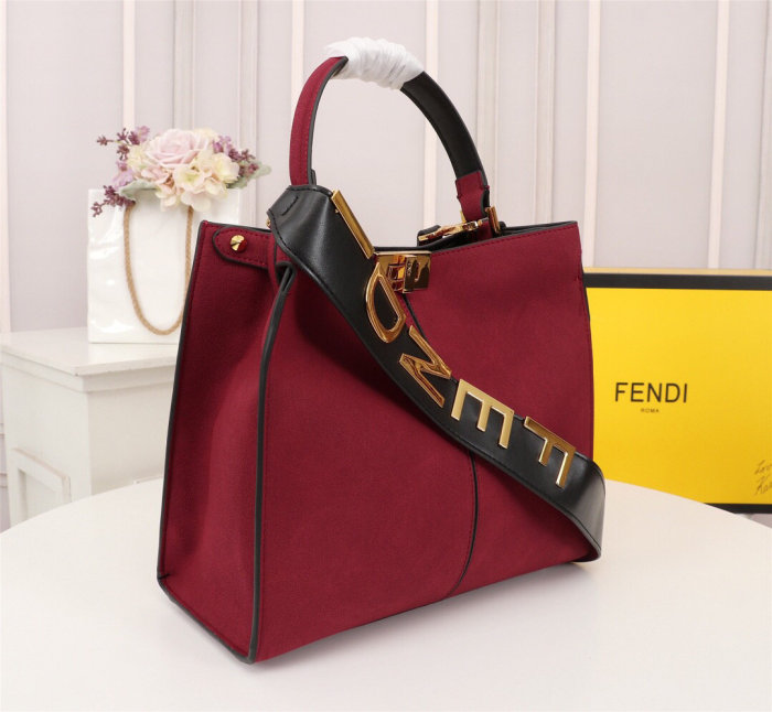 フェンディバッグコピー 2021新品注目度NO.1 FENDI レディース トートバッグ
