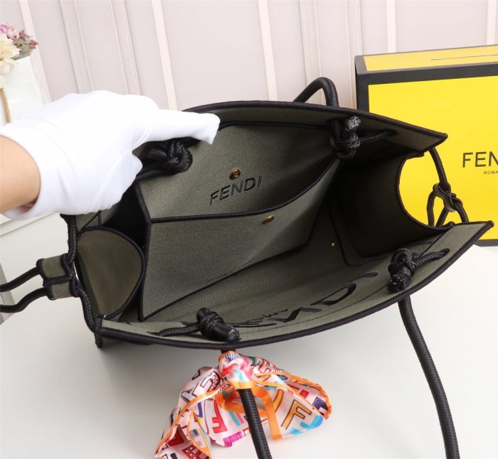 フェンディバッグコピー 大人気2021新品 FENDI レディース トートバッグ