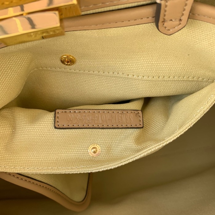 フェンディバッグコピー 定番人気2021新品 FENDI レディース トートバッグ