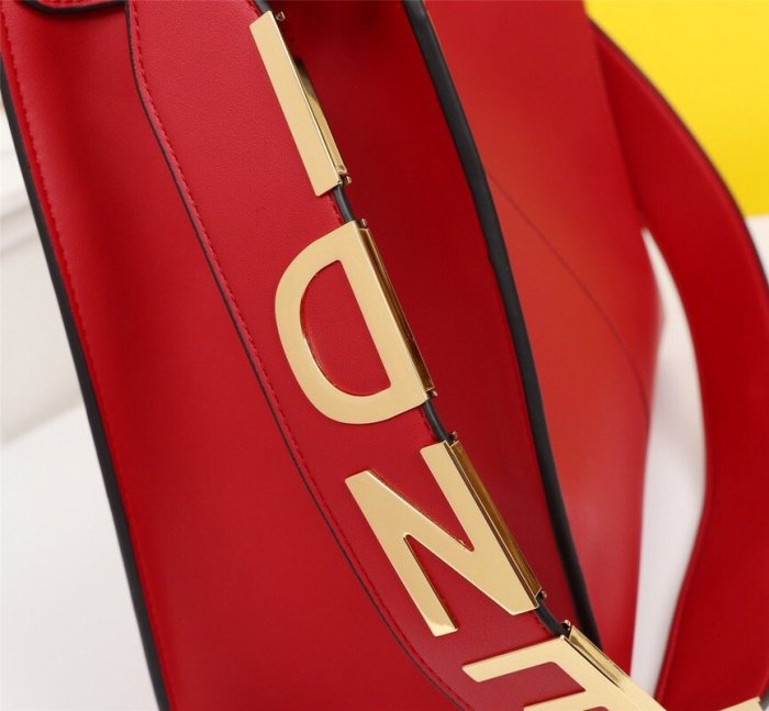 フェンディバッグコピー 定番人気2021新品 FENDI レディース トートバッグ