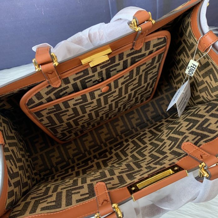 フェンディバッグコピー 定番人気2021新品 FENDI レディース トートバッグ