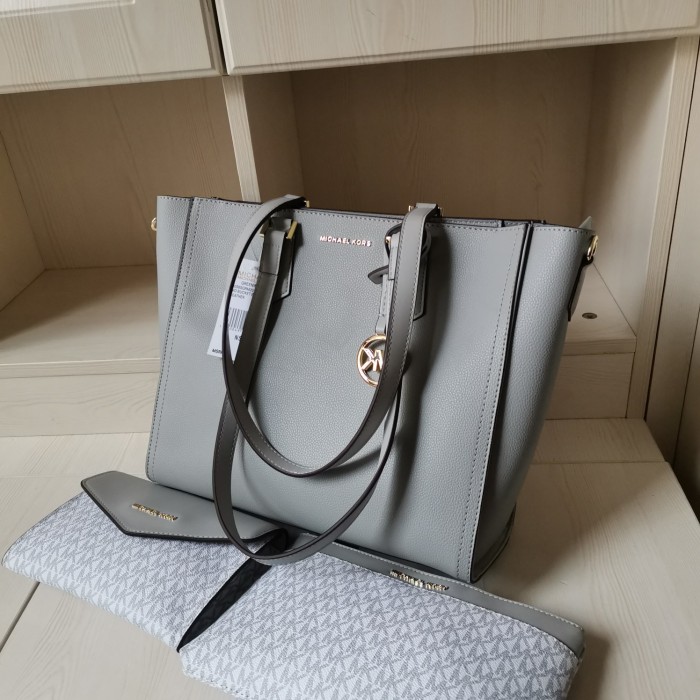 マイケル コースバッグコピー 2021新品注目度NO.1 Michael Kors レディース トートバッグ