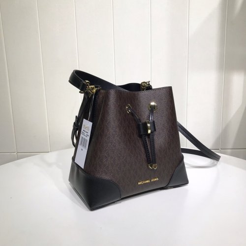 マイケル コースバッグコピー 2021新品注目度NO.1 Michael Kors レディース バケツバッグ