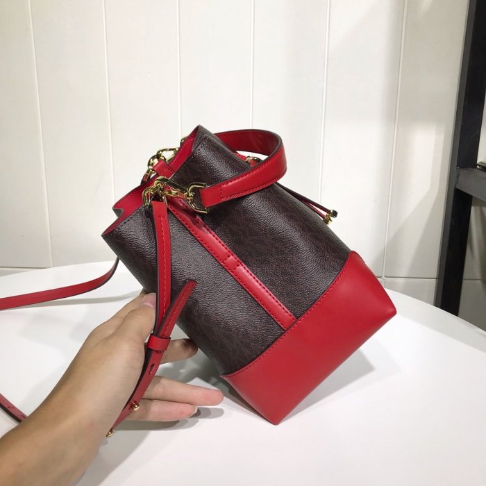 マイケル コースバッグコピー 定番人気2021新品 Michael Kors レディース バケツバッグ