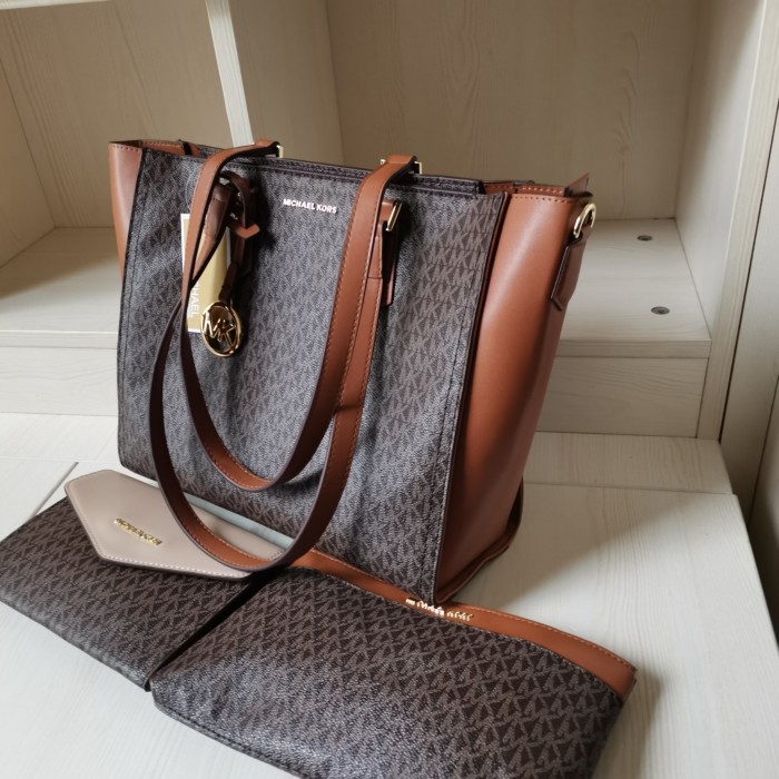 マイケル コースバッグコピー 2021新品注目度NO.1 Michael Kors レディース トートバッグ