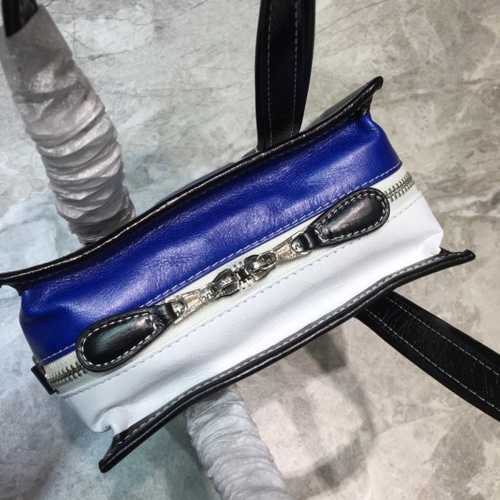高品質  バレンシアガバッグコピー 2021新品注目度NO.1 BALENCIAGA   男女兼用 トートバッグ