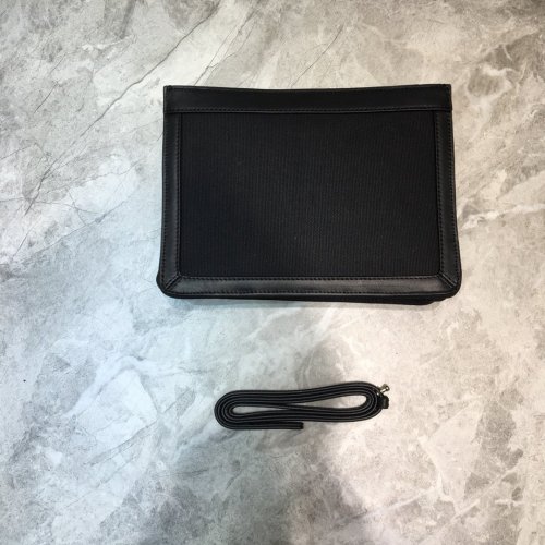 高品質  バレンシアガバッグコピー 2021新品注目度NO.1 BALENCIAGA   男女兼用 セカンドバッグ