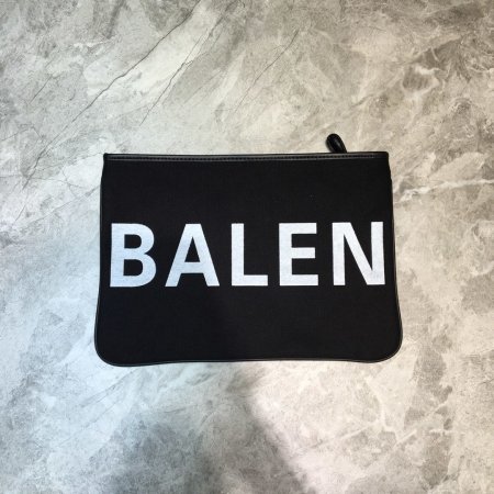 高品質  バレンシアガバッグコピー 2021新品注目度NO.1 BALENCIAGA   男女兼用 セカンドバッグ