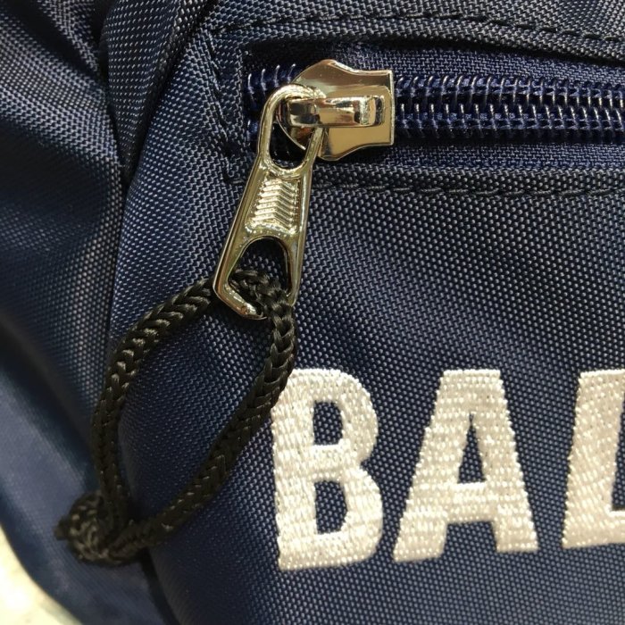 高品質  バレンシアガバッグコピー 定番人気2021新品 BALENCIAGA   男女兼用 ウエストポーチ
