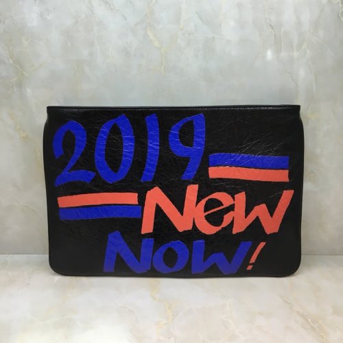 高品質  バレンシアガバッグコピー 定番人気2021新品 BALENCIAGA   男女兼用 セカンドバッグ
