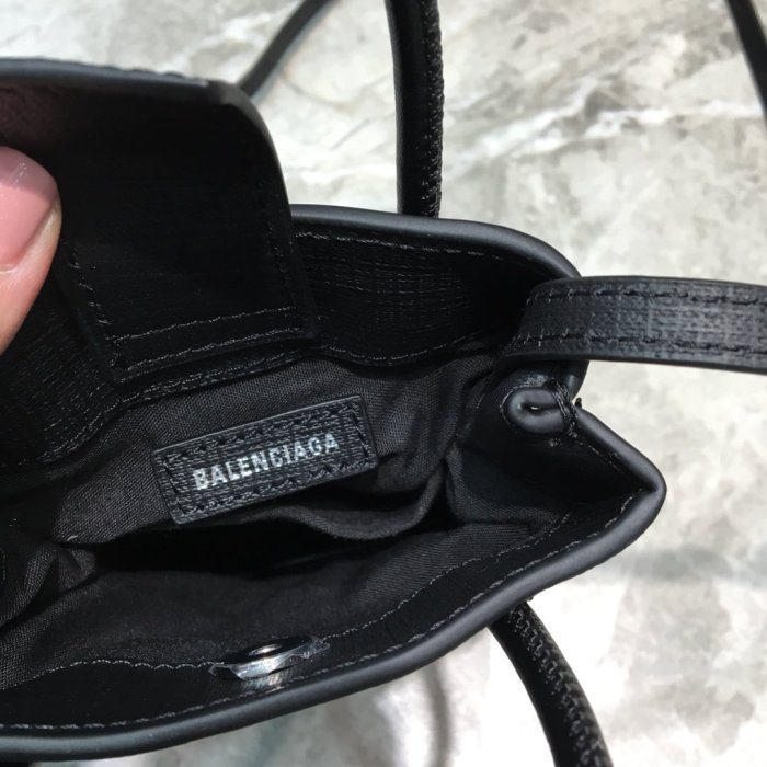高品質  バレンシアガバッグコピー 定番人気2021新品 BALENCIAGA   男女兼用 ショルダーバッグ