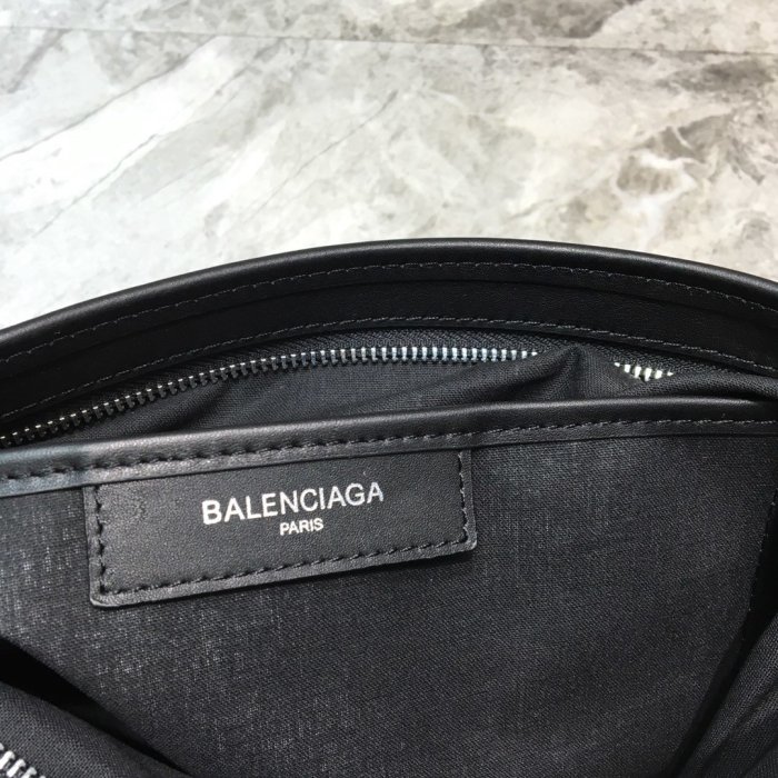 高品質  バレンシアガバッグコピー 2021新品注目度NO.1 BALENCIAGA   男女兼用 セカンドバッグ