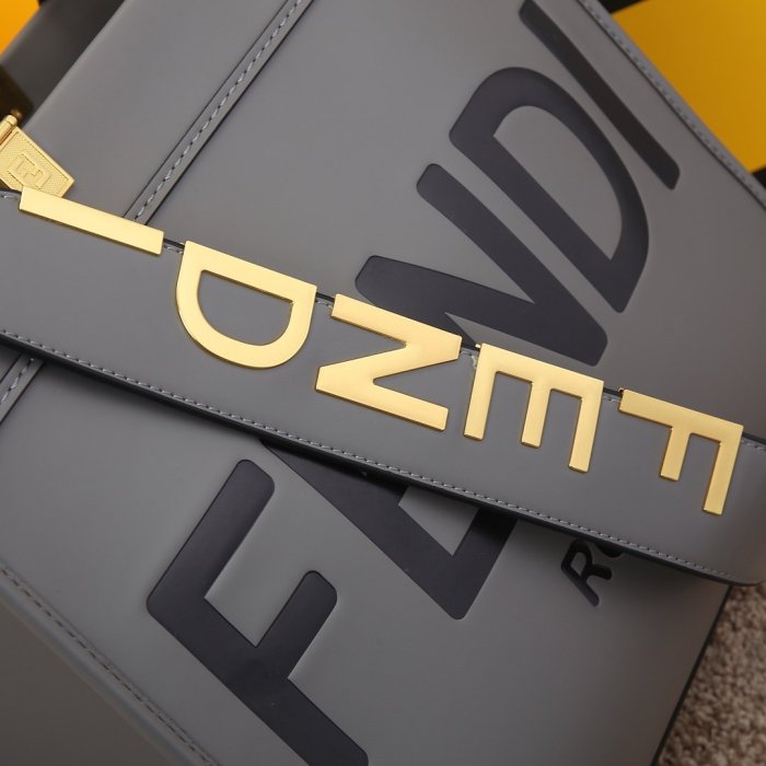 フェンディバッグコピー 定番人気2021新品 FENDI レディース トートバッグ