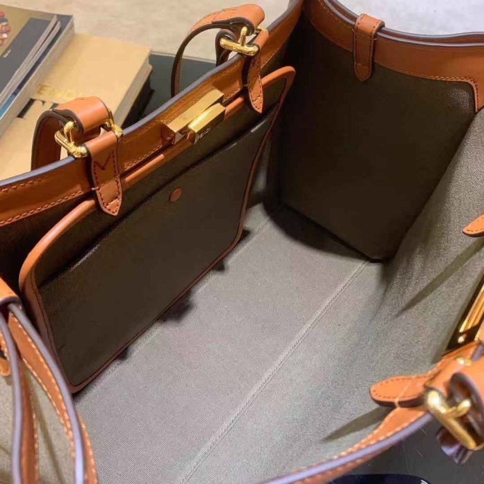 フェンディバッグコピー 2021新品注目度NO.1 FENDI レディース トートバッグ