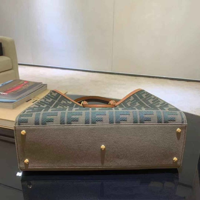 フェンディバッグコピー 2021新品注目度NO.1 FENDI レディース トートバッグ