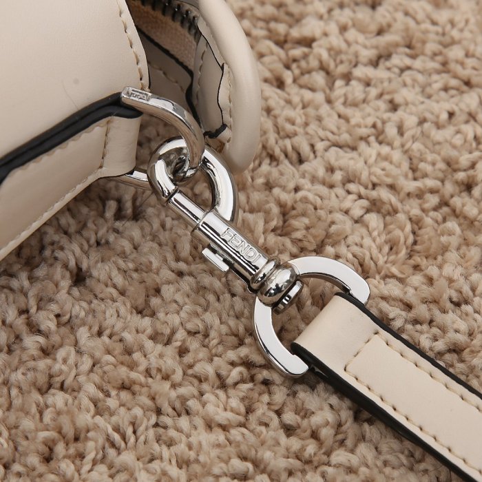 フェンディバッグコピー 定番人気2021新品 FENDI レディース ハンドバッグ