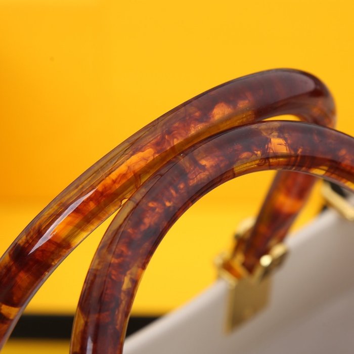 フェンディバッグコピー 定番人気2021新品 FENDI レディース トートバッグ