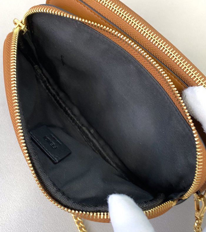 フェンディバッグコピー 定番人気2021新品 FENDI レディース ショルダーバッグ