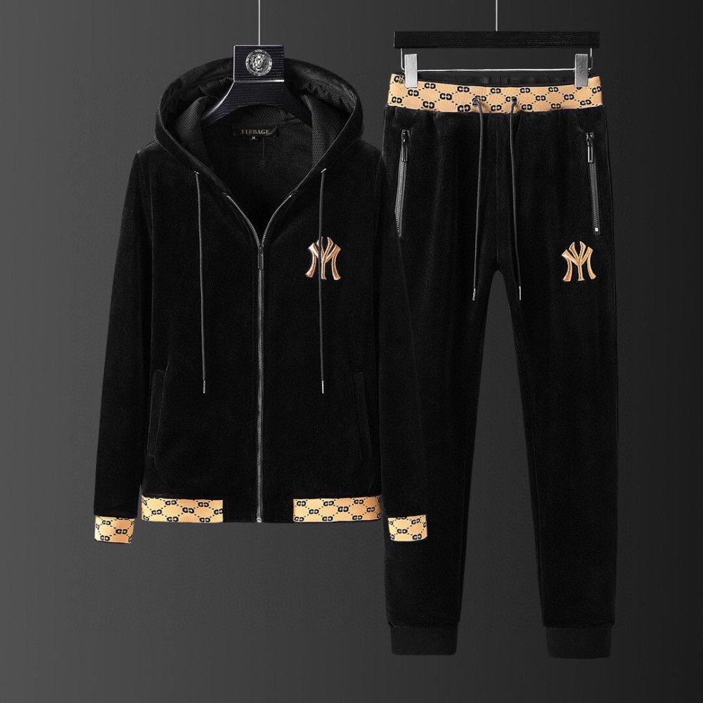 円 グッチ服コピー 定番人気21新品 Gucci メンズ セットアップ M Creditshop Jp