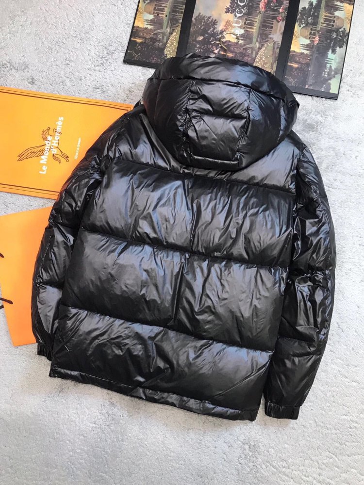 円 モンクレール服コピー 定番人気21新品 Moncler メンズ ダウンジャケット M Creditshop Jp