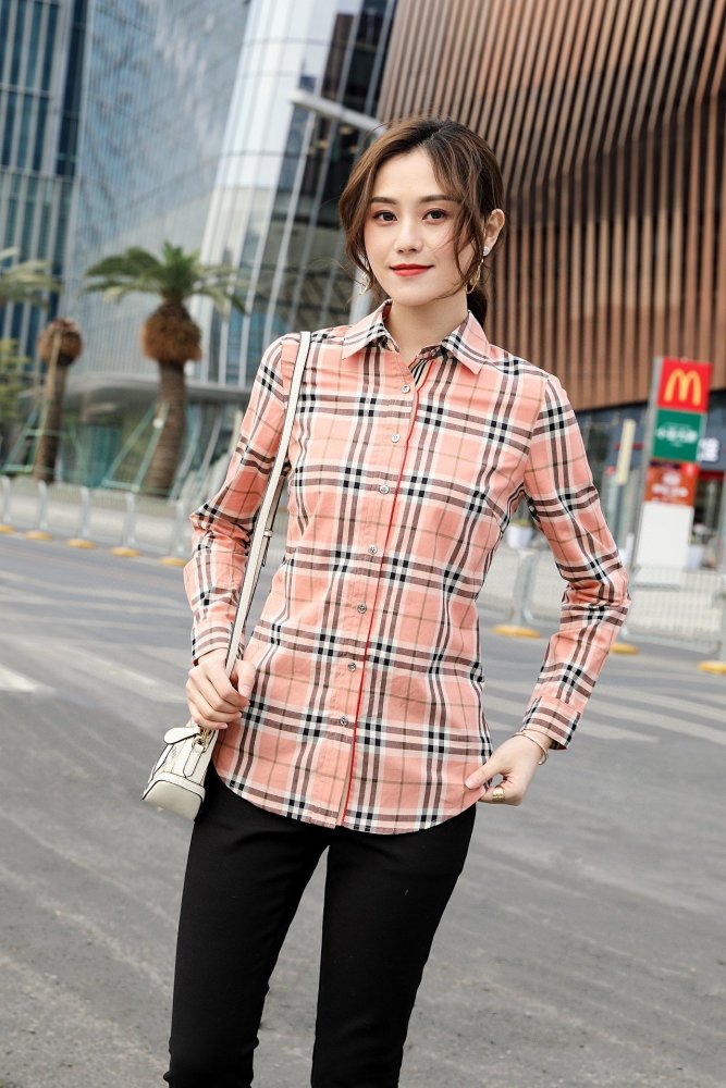 円 バーバリー服コピー 定番人気21新品 Burberry レディース シャツ M Creditshop Jp