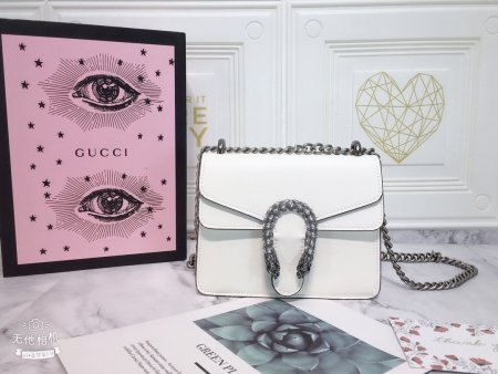 グッチバッグコピー 2021新品注目度NO.1 GUCCI レディース ショルダーバッグ