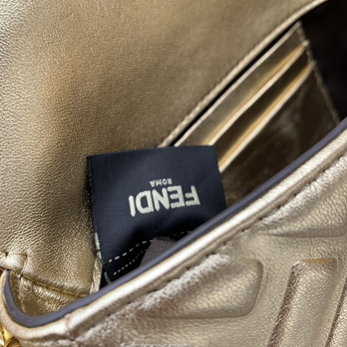 フェンディバッグコピー 定番人気2021新品 FENDI レディース ショルダーバッグ