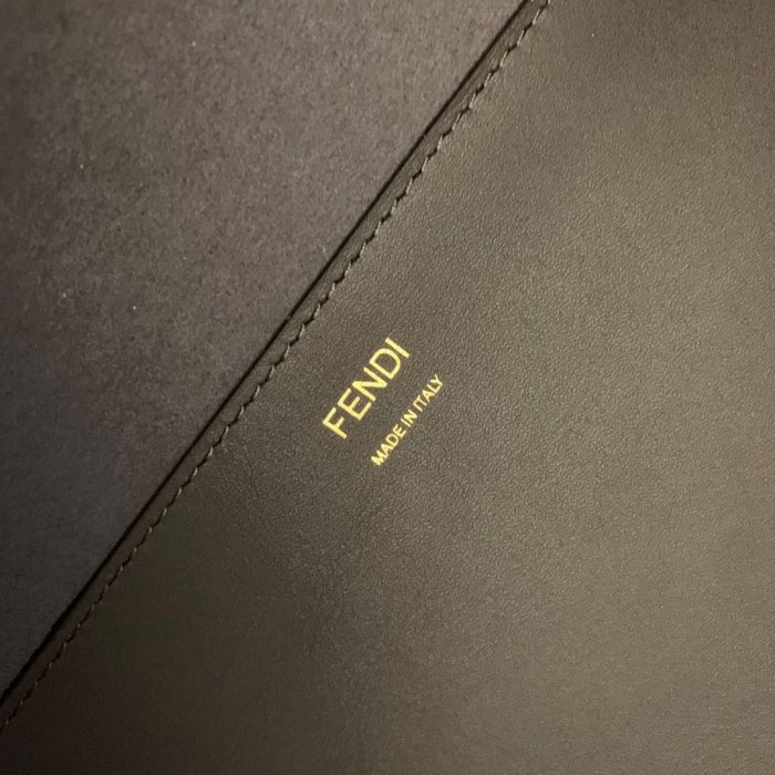 フェンディバッグコピー 2021新品注目度NO.1 FENDI レディース トートバッグ