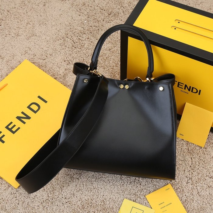 フェンディバッグコピー 2021新品注目度NO.1 FENDI レディース ハンドバッグ