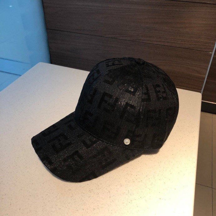 円 9800 フェンディ帽子コピー 定番人気21新品 Fendi レディース キャップ M Creditshop Jp