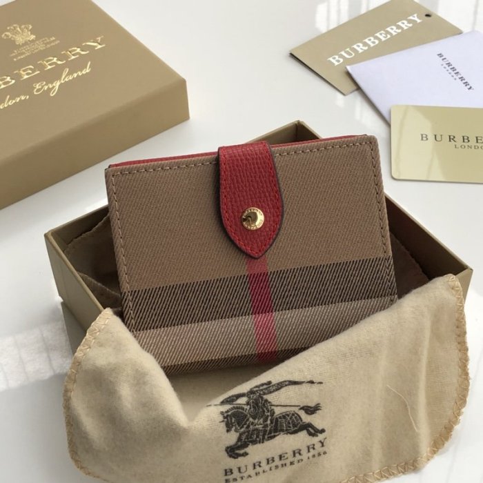 バーバリー財布コピー 定番人気2021新品  BURBERRY レディース 財布