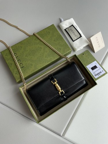 グッチバッグコピー 2021新品注目度NO.1 GUCCI レディース ショルダーバッグ