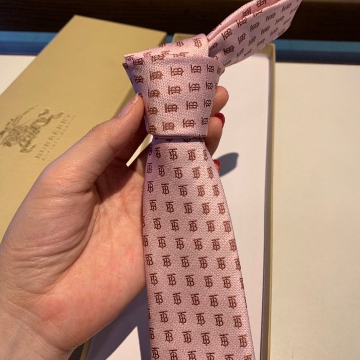 バーバリーネクタイコピー 2021新品注目度NO.1 BURBERRY メンズ ネクタイ