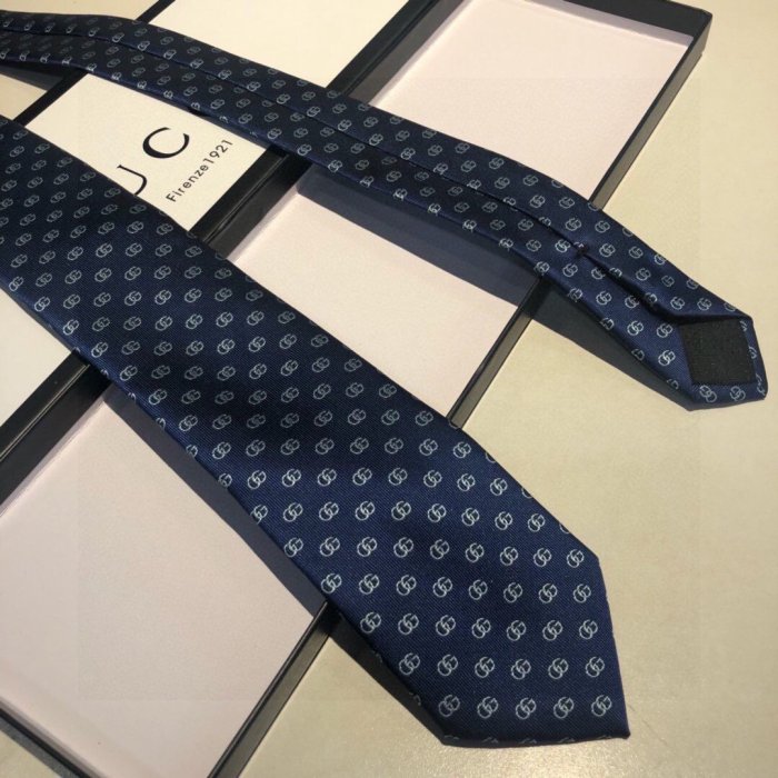 グッチネクタイコピー 大人気2021新品 GUCCI メンズ ネクタイ
