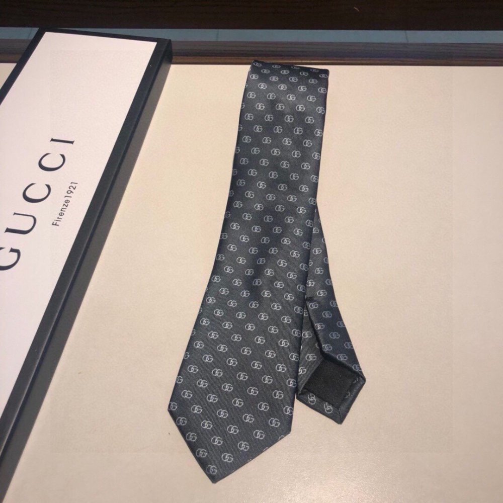 円 グッチネクタイコピー 大人気21新品 Gucci メンズ ネクタイ M Creditshop Jp