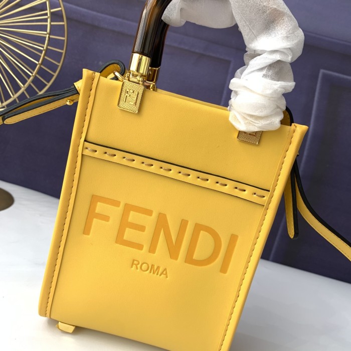 フェンディバッグコピー 定番人気2021新品 FENDI レディース トートバッグ