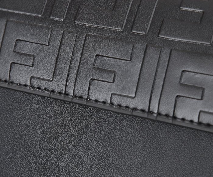 フェンディバッグコピー 大人気2021新品 FENDI レディース ショルダーバッグ