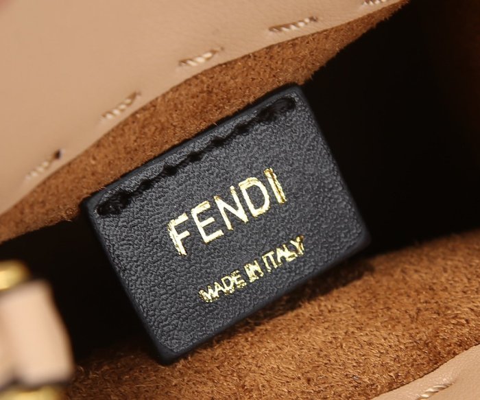 フェンディバッグコピー 定番人気2021新品 FENDI レディース トートバッグ