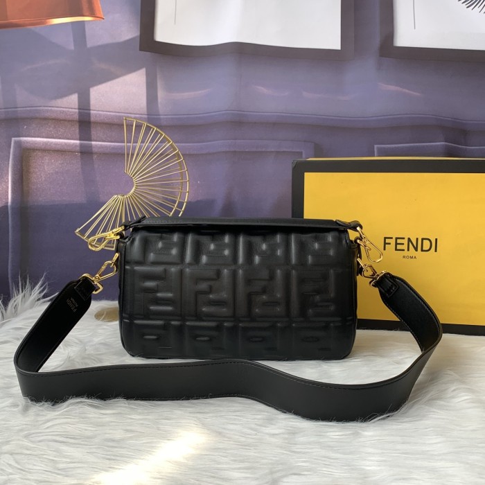 フェンディバッグコピー 大人気2021新品 FENDI レディース ショルダーバッグ