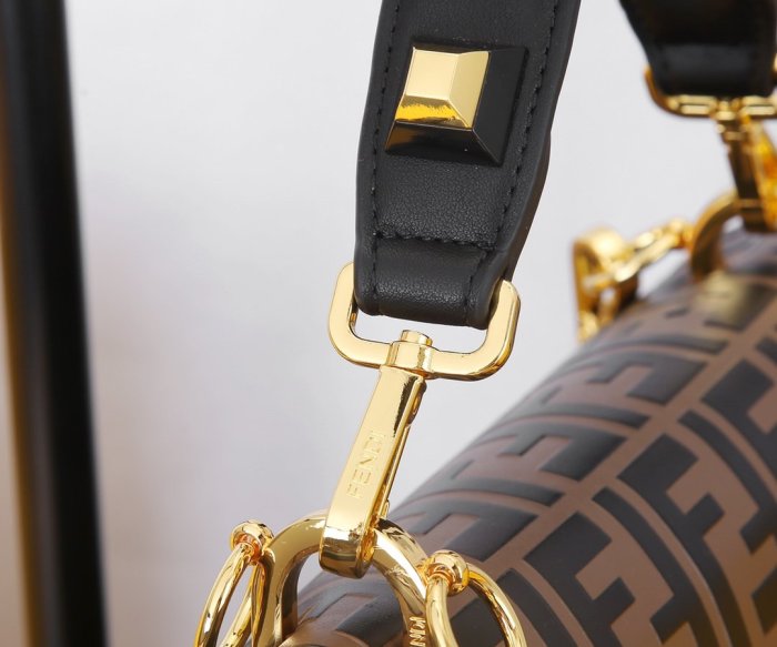 フェンディバッグコピー 定番人気2021新品 FENDI レディース ハンドバッグ